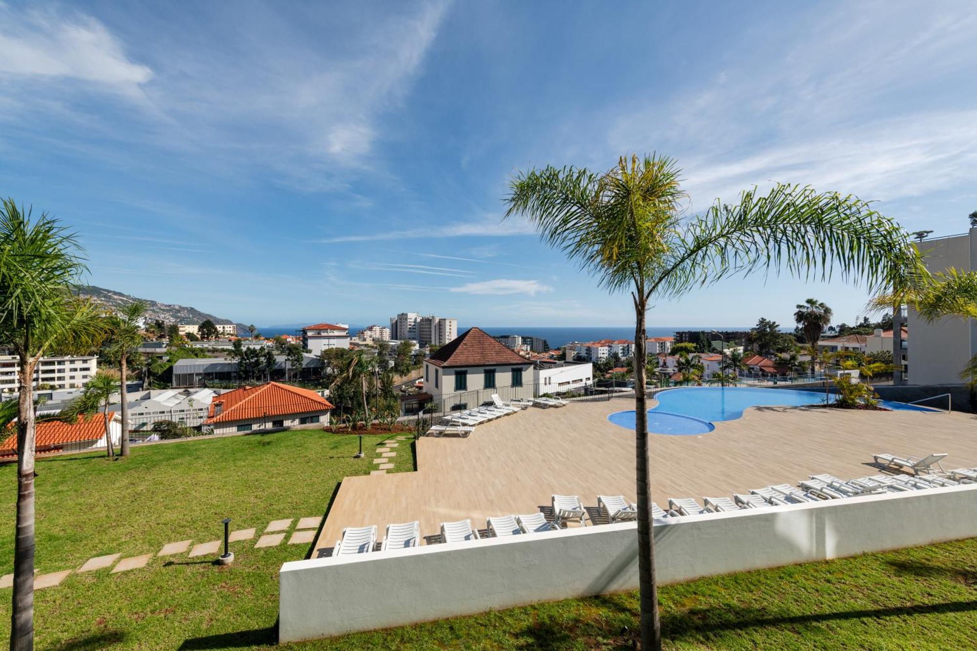 The Queen Apartment Funchal  Exteriör bild